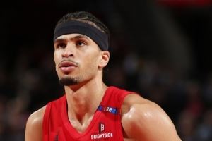 图马尼-卡马拉：对开拓者的进攻端和整体能量有了更高的期待